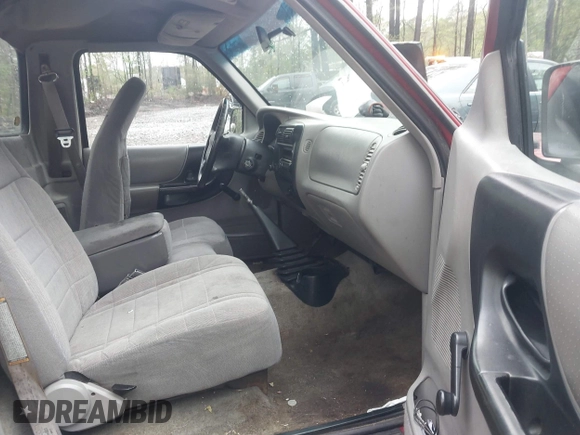 1997 Ford Ranger XLT with VIN 1FTCR10A2VUC17857, listed as a IAAI auction lot 41986717 with 184,491 mi miles. Bid and sale history available at carsss.com. Image 5.