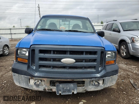 2006 Ford Super Duty F-250 XL with VIN 1FTNF205X6EA14897, listed as a Copart auction lot 64223424 with 0 mi miles and Salvage Title. Bid and sale history available at carsss.com. Image 5.