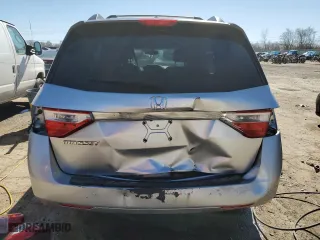 2011 Honda Odyssey EX-L with VIN 5FNRL5H6XBB095059, listed as a Copart auction lot 47368985 with 217,084 mi miles and Salvage Title. Bid and sale history available at carsss.com. Image 6.