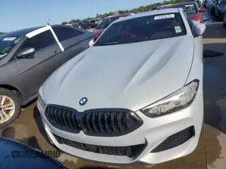 2022 BMW 8 Series M850i xDrive with VIN WBABC4C01NCH15281, listed as a Copart auction lot 74353274 with 0 mi miles and Non Repairable. Bid and sale history available at carsss.com. Image 5.