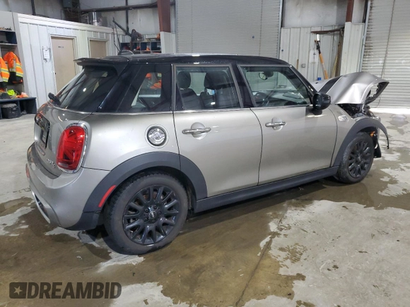 2020 MINI Hardtop 4 Door Cooper S with VIN WMWXU9C08L2L54275, listed as a Copart auction lot 88678085 with 51,351 mi miles and Salvage title. Bid and sale history available at DreamBid. Image 3.