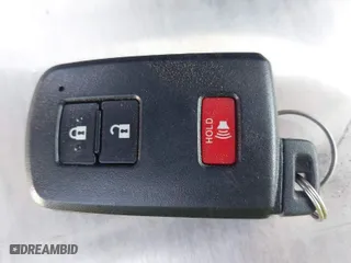 2018 Toyota RAV4 XLE with VIN 2T3WFREV2JW422219, listed as a IAAI auction lot 41858197 with 80,960 mi miles. Bid and sale history available at carsss.com. Image 11.