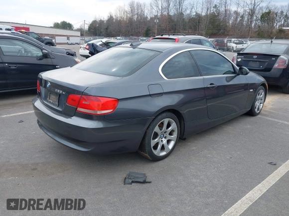 2008 BMW 3 Series 328xi z VIN WBAWV53528P078991, wystawiony jako IAAI lot #41662807 z przebiegiem Nie podano mil oraz . Historia ofert i sprzedaży dostępna na DreamBid. Obrazek 4.