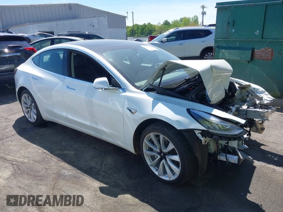 2020 Tesla Model 3 Performance z VIN 5YJ3E1EC2LF587069, wystawiony jako IAAI lot #42063691 z przebiegiem Nie podano mil oraz . Historia ofert i sprzedaży dostępna na DreamBid. Obrazek 1.