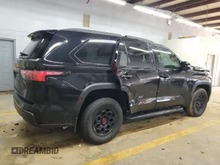 2023 Toyota Sequoia SR5 with VIN 7SVAAABA4PX018604, listed as a Copart auction lot 85583084 with 17,717 mi miles and Clean Title. Bid and sale history available at carsss.com. Image 3.