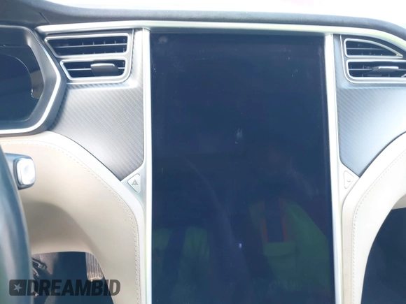 2017 Tesla Model S 60 with VIN 5YJSA1E14HF199130, listed as a IAAI auction lot 42544333 with 72,858 mi miles and . Bid and sale history available at DreamBid. Image 15.