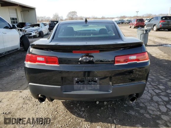 2015 Chevrolet Camaro LS z VIN 2G1FB1E38F9266712, wystawiony jako Copart lot #49411925 z przebiegiem 82 903 mil mil oraz Szkoda całkowita • Salvage title. Historia ofert i sprzedaży dostępna na DreamBid. Obrazek 6.