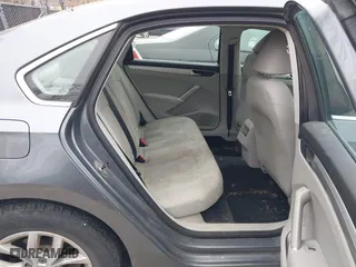 2016 Volkswagen Passat 1.8T S with VIN 1VWAS7A31GC052520, listed as a IAAI auction lot 41547408 with 129,730 mi miles. Bid and sale history available at carsss.com. Image 8.