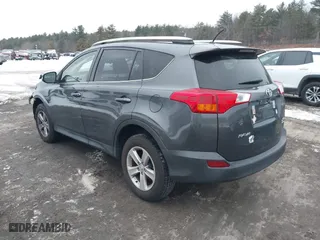 2013 Toyota RAV4 XLE with VIN JTMRFREV2DD035426, listed as a IAAI auction lot 41321574 with 1 mi miles. Bid and sale history available at carsss.com. Image 3.