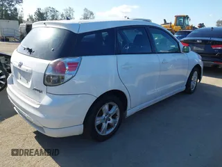 2006 Toyota Matrix STD z VIN 2T1KR32E66C615448, wystawiony jako IAAI lot #42236631 z przebiegiem 256 979 mil mil oraz . Historia ofert i sprzedaży dostępna na DreamBid. Obrazek 4.