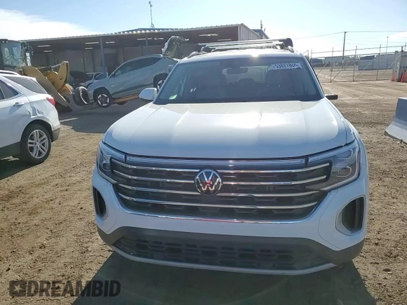 2024 Volkswagen Atlas SE with VIN 1V2LR2CA2RC509410, listed as a Copart auction lot 53827885 with 22,107 mi miles and Salvage title. Bid and sale history available at DreamBid. Image 14.
