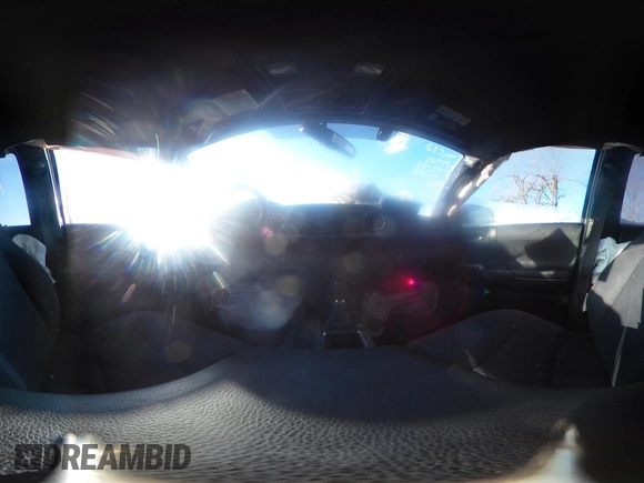 2016 Toyota Tacoma SR with VIN 3TMCZ5AN1GM033770, listed as a IAAI auction lot 41418290 with 122,000 mi miles. Bid and sale history available at carsss.com. Image 18.