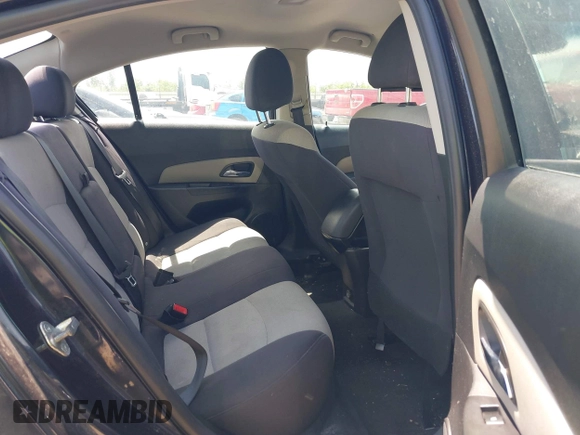 2014 Chevrolet Cruze LS with VIN 1G1PA5SH4E7268424, listed as a IAAI auction lot 42063360 with 124,167 mi miles and . Bid and sale history available at DreamBid. Image 8.