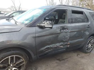 2016 Ford Explorer Sport with VIN 1FM5K8GT8GGC63879, listed as a IAAI auction lot 41607284 with 172,423 mi miles. Bid and sale history available at carsss.com. Image 6.