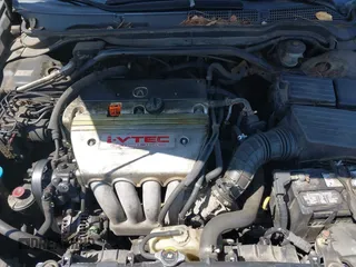 2005 Acura TSX z VIN JH4CL96825C031535, wystawiony jako IAAI lot #42265898 z przebiegiem 247 639 mil mil oraz . Historia ofert i sprzedaży dostępna na DreamBid. Obrazek 10.