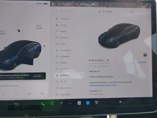 2020 Tesla Model 3 Long Range z VIN 5YJ3E1EB0LF600098, wystawiony jako IAAI lot #41071258 z przebiegiem 149 939 mil mil oraz . Historia ofert i sprzedaży dostępna na DreamBid. Obrazek 18.