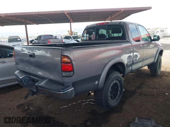 2000 Toyota Tundra SR5 with VIN 5TBRN3415YS049029, listed as a IAAI auction lot 41731441 with 202,100 mi miles and . Bid and sale history available at DreamBid. Image 4.