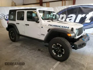 2025 Jeep Wrangler Rubicon with VIN 1C4RJXR65SW602574, listed as a Copart auction lot 66235235 with 3,151 mi miles and Clean title. Bid and sale history available at DreamBid. Image 4.