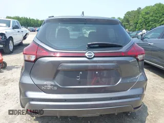 2021 Nissan Kicks S with VIN 3N1CP5BV7ML540701, listed as a IAAI auction lot 42376883 with 18,004 mi miles and . Bid and sale history available at DreamBid. Image 16.