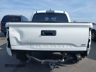 2017 Toyota Tacoma SR5 with VIN 3TMAZ5CN9HM031576, listed as a IAAI auction lot 41457373 with 166,219 mi miles and . Bid and sale history available at DreamBid. Image 17.
