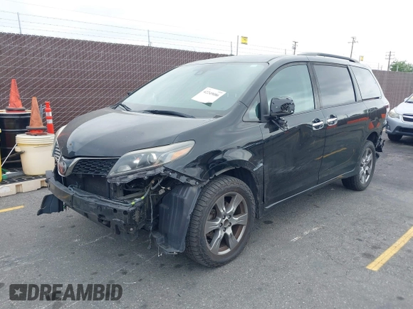 2018 Toyota Sienna SE with VIN 5TDXZ3DC0JS939237, listed as a IAAI auction lot 42249086 with 79,210 mi miles and . Bid and sale history available at DreamBid. Image 17.