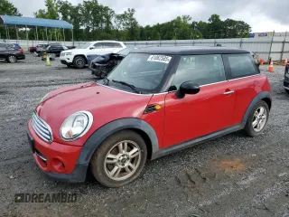 2013 MINI Hardtop with VIN WMWSU3C56DT678503, listed as a Copart auction lot 61062585 with 96,564 mi miles and Clean title. Bid and sale history available at DreamBid. Image 1.