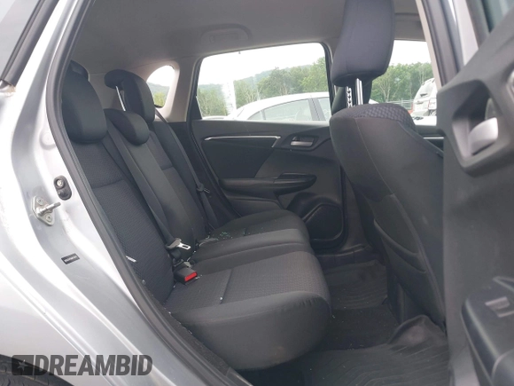 2019 Honda Fit LX z VIN 3HGGK5H45KM725916, wystawiony jako IAAI lot #42654907 z przebiegiem 92 580 mil mil oraz . Historia ofert i sprzedaży dostępna na DreamBid. Obrazek 8.