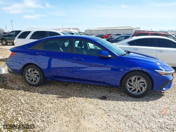 2024 Hyundai Elantra Essential with VIN KMHLM4DG9RU668803, listed as a IAAI auction lot 41647803 with 41,057 mi miles. Bid and sale history available at carsss.com. Image 13.