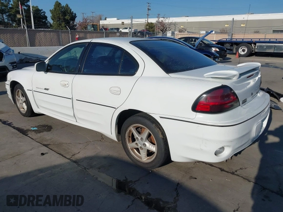 2000 Pontiac Grand Am GT with VIN 1G2NW52E9YM800122, listed as a IAAI auction lot 41337074 with 235,640 mi miles. Bid and sale history available at carsss.com. Image 3.
