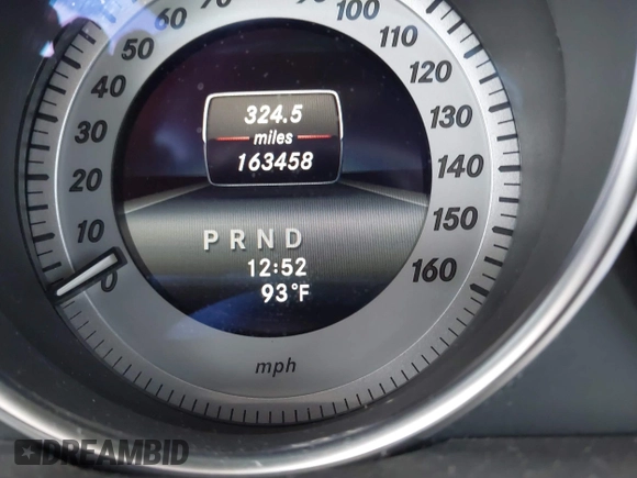 2014 Mercedes-Benz C 250 Sport with VIN WDDGF4HB8EG238824, listed as a IAAI auction lot 42001403 with 163,458 mi miles and . Bid and sale history available at carsss.com. Image 15.