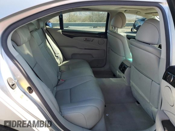 2008 Lexus LS 460 L with VIN JTHGL46F585029290, listed as a Copart auction lot 48485505 with Not provided miles and Salvage title. Bid and sale history available at DreamBid. Image 10.