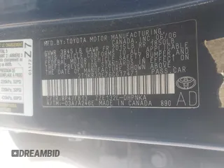2006 Toyota Matrix STD with VIN 2T1KR30E76C617471, listed as a IAAI auction lot 42151647 with 289,196 mi miles and . Bid and sale history available at carsss.com. Image 9.