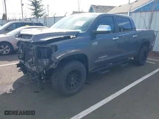 2019 Toyota Tundra 4WD SR5 with VIN 5TFHY5F1XKX800565, listed as a IAAI auction lot 41885751 with 39,370 mi miles. Bid and sale history available at carsss.com. Image 2.