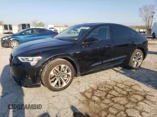 2021 Audi e-tron Sportback S line Premium Plus z VIN WA12AAGE9MB001276, wystawiony jako Copart lot #47997464 z przebiegiem 35 672 mil mil oraz Szkody całkowita. Historia ofert i sprzedaży dostępna na DreamBid. Obrazek 1.