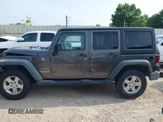 2016 Jeep Wrangler Unlimited Sport с VIN 1C4HJWDG7GL219976, выставлен на аукционе IAAI как лот 42417054 с пробегом 141 167 миль миль и . История ставок и продаж доступна на DreamBid. Изображение 14.