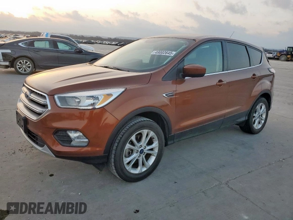 2017 Ford Escape SE with VIN 1FMCU9G92HUA51784, listed as a Copart auction lot 49002645 with 62,797 mi miles and Salvage Title. Bid and sale history available at carsss.com. Image 1.
