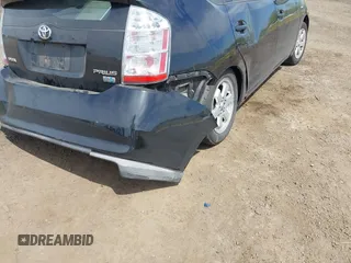 2008 Toyota Prius with VIN JTDKB20U583455650, listed as a IAAI auction lot 42138597 with 228,292 mi miles. Bid and sale history available at carsss.com. Image 12.