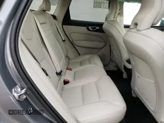 2021 Volvo XC60 Inscription z VIN YV4102RL3M1860596, wystawiony jako Copart lot #47239585 z przebiegiem 39 830 mil mil oraz Szkoda całkowita • Salvage title. Historia ofert i sprzedaży dostępna na DreamBid. Obrazek 11.