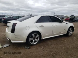 2012 Cadillac CTS-V z VIN 1G6DV5EP2C0144663, wystawiony jako Copart lot #53851045 z przebiegiem Nie podano mil oraz Szkody całkowita. Historia ofert i sprzedaży dostępna na DreamBid. Obrazek 3.