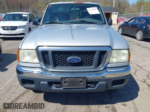 2004 Ford Ranger XL Fleet with VIN 1FTZR15E44TA15645, listed as a IAAI auction lot 42144282 with 252,612 mi miles. Bid and sale history available at carsss.com. Image 6.