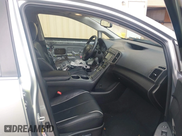 2015 Toyota Venza XLE with VIN 4T3ZK3BB3FU074499, listed as a IAAI auction lot 42498330 with 102,056 mi miles and . Bid and sale history available at DreamBid. Image 5.
