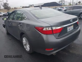 2013 Lexus ES 250 с VIN JTHBK1GG6D2020726, выставлен на аукционе IAAI как лот 42191866 с пробегом 85 180 миль миль и . История ставок и продаж доступна на DreamBid. Изображение 3.