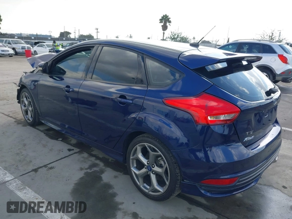 2017 Ford Focus ST with VIN 1FADP3L91HL343926, listed as a IAAI auction lot 41558099 with 62,670 mi miles and . Bid and sale history available at carsss.com. Image 3.