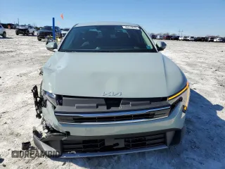 2025 Kia K4 EX with VIN 3KPFU4DE6SE015947, listed as a Copart auction lot 46216645 with 5,459 mi miles and Salvage Title. Bid and sale history available at carsss.com. Image 5.