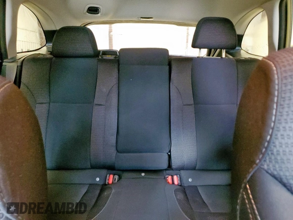 2022 Subaru Outback Premium z VIN 4S4BTADC3N3231874, wystawiony jako Copart lot #63812625 z przebiegiem 53 008 mil mil oraz Czysty tytuł • Clean title. Historia ofert i sprzedaży dostępna na DreamBid. Obrazek 10.