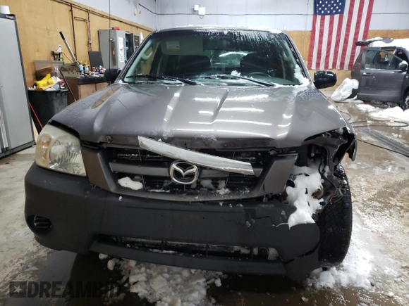2006 Mazda Tribute i with VIN 4F2YZ92Z76KM27049, listed as a Copart auction lot 45468505 with 243,005 mi miles and Clean Title. Bid and sale history available at carsss.com. Image 5.