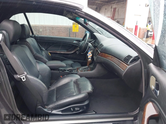 2005 BMW 3 Series 330Ci with VIN WBABW53405PL49917, listed as a IAAI auction lot 42401678 with 148,417 mi miles and . Bid and sale history available at DreamBid. Image 5.