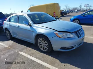 2012 Chrysler 200 Limited with VIN 1C3CCBCBXCN303781, listed as a IAAI auction lot 41807257 with 199,751 mi miles. Bid and sale history available at carsss.com. Image 1.
