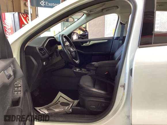 2020 Ford Escape SEL with VIN 1FMCU0H60LUB14843, listed as a IAAI auction lot 42731338 with 87,333 mi miles and . Bid and sale history available at DreamBid. Image 20.