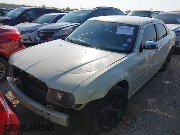 2006 Chrysler 300 C with VIN 2C3LA63H36H251716, listed as a IAAI auction lot 41551708 with 1 mi miles. Bid and sale history available at carsss.com. Image 2.